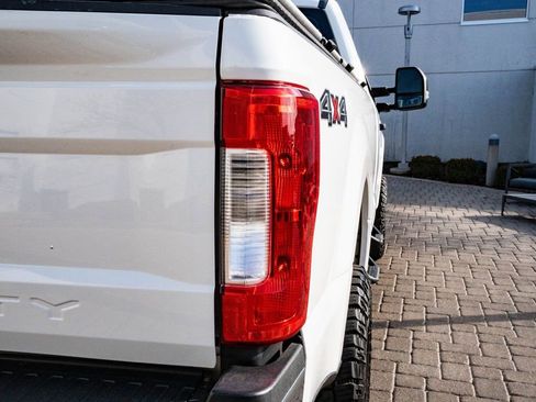Used 2019 Ford F250 XL w/ XL Value Package AWD/4WD image 9