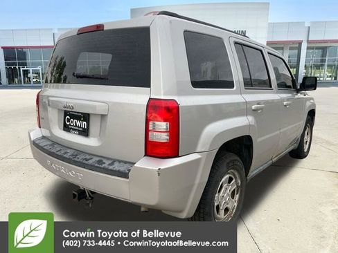 Used 2010 Jeep Patriot Sport w/ PWR Equipment Group FWD image 5