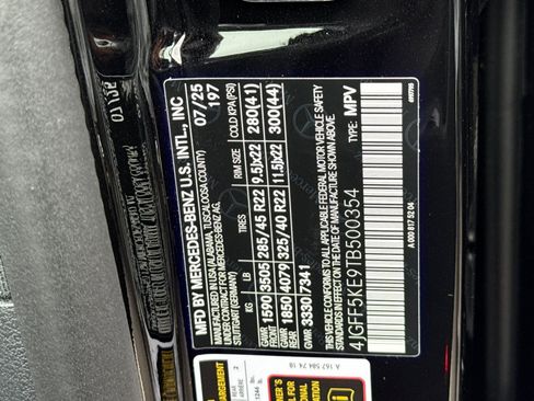 New 2026 Mercedes-Benz GLS 450 4MATIC image 38