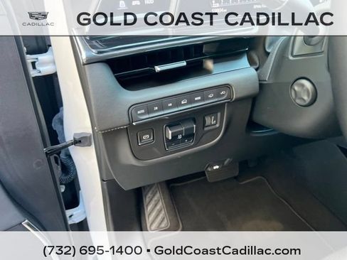 Used 2023 Cadillac Escalade Sport w/ LPO, ONYX Package AWD/4WD image 23
