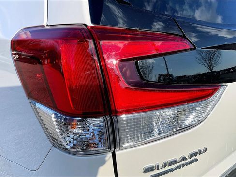 Used 2023 Subaru Forester Sport image 31