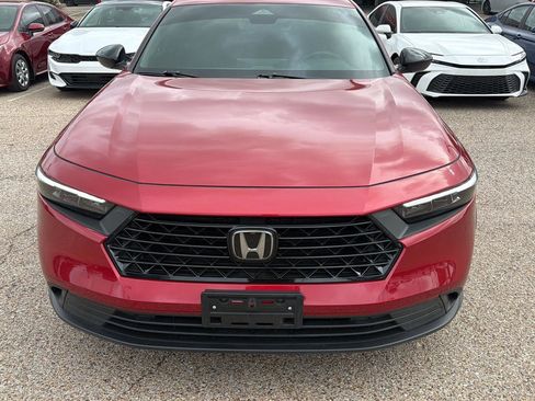 Used 2025 Honda Accord Sport image 8