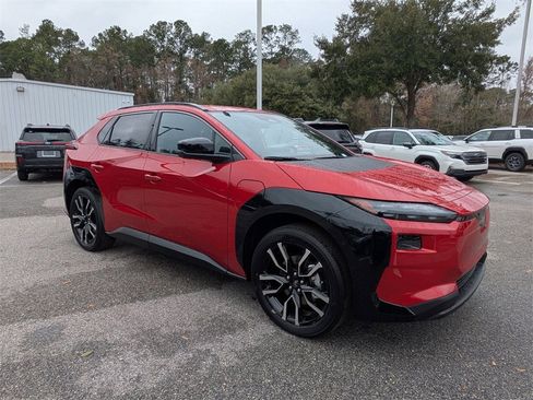 New 2026 Subaru Solterra image 2