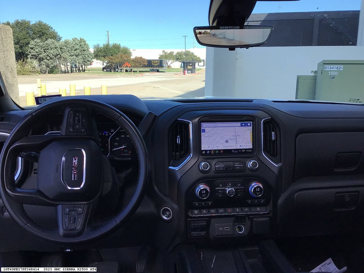 Used 2023 GMC Sierra 2500 AT4 w/ AT4 Premium Plus Package AWD/4WD image 9