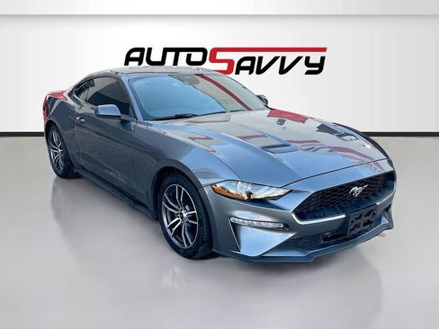 Used 2021 Ford Mustang Coupe image 1