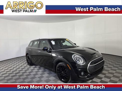 Used 2022 MINI Cooper Clubman S FWD image 1