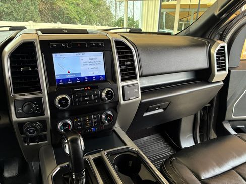 Used 2020 Ford F150 Lariat w/ Equipment Group 502A Luxury image 19