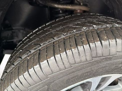 Certified 2018 Toyota Tacoma TRD Sport image 13