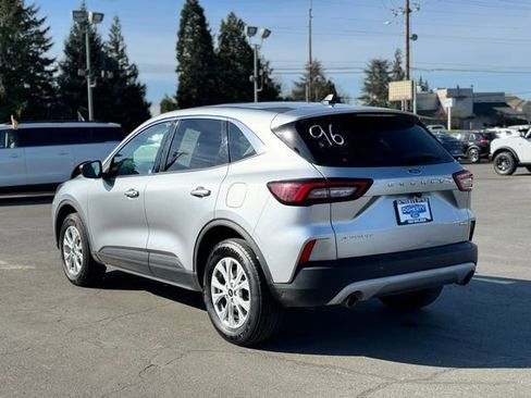 Certified 2024 Ford Escape Active AWD/4WD image 7