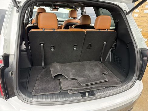 Used 2023 Kia Telluride EX X-Line image 39