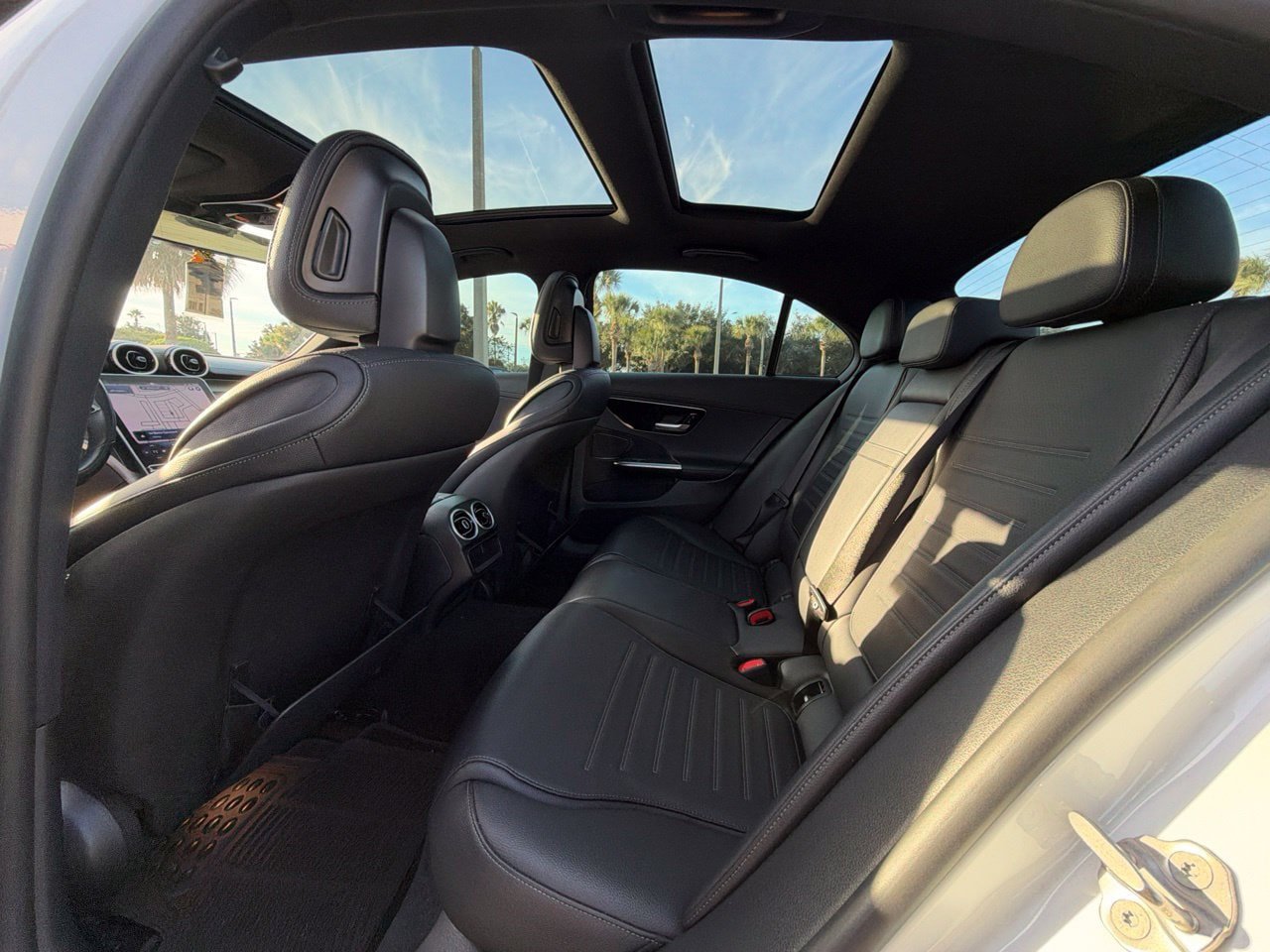 Used 2022 Mercedes-Benz C 300 4MATIC Sedan image 7