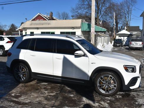 Used 2022 Mercedes-Benz GLB 35 AMG 4MATIC image 5