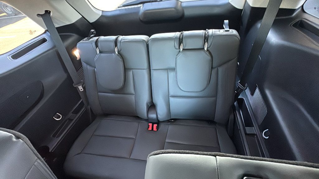 Certified 2025 Ford Explorer Active w/ Active Comfort Package RWD image 24