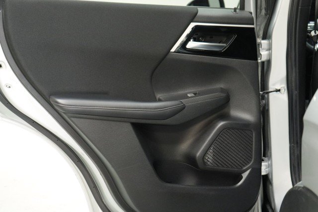 Used 2023 Mitsubishi Outlander ES FWD image 30