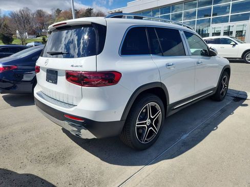 New 2026 Mercedes-Benz GLB 250 4MATIC image 2
