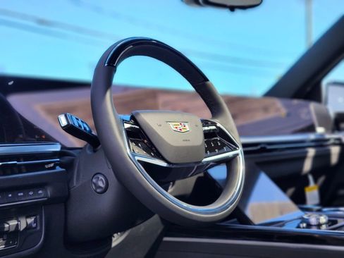 New 2026 Cadillac Escalade ESV Sport w/ Touring Package image 19