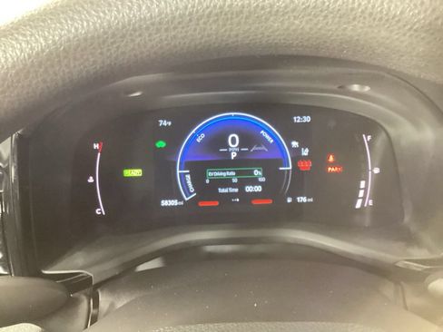 Used 2025 Toyota Camry LE FWD image 19