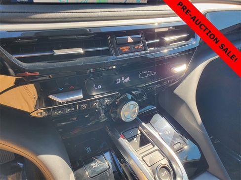 Certified 2026 Acura MDX w/ Technology Package image 33