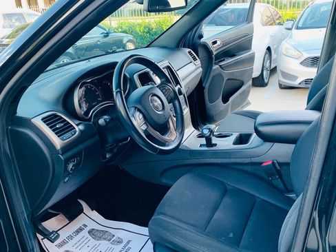 Used 2015 Jeep Grand Cherokee Laredo w/ Quick Order Package 23E image 15