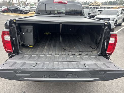 Used 2024 GMC Canyon AT4 w/ AT4 Premium Package image 18