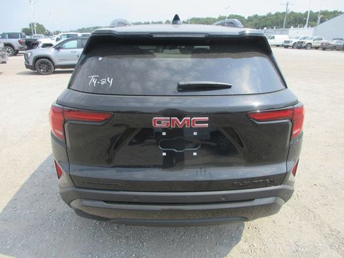 New 2027 GMC Terrain Elevation w/ Black Edition FWD image 5