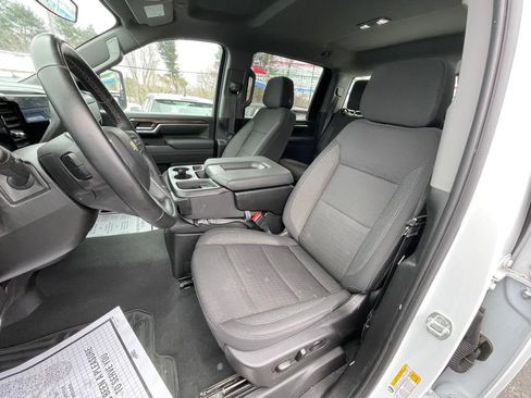 Used 2025 Chevrolet Silverado 2500 LT w/ Convenience Package AWD/4WD image 11