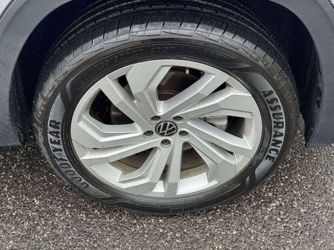 Used 2023 Volkswagen Atlas SE AWD/4WD image 9