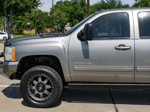Used 2013 Chevrolet Silverado 2500 LTZ w/ LTZ Plus Package image 13