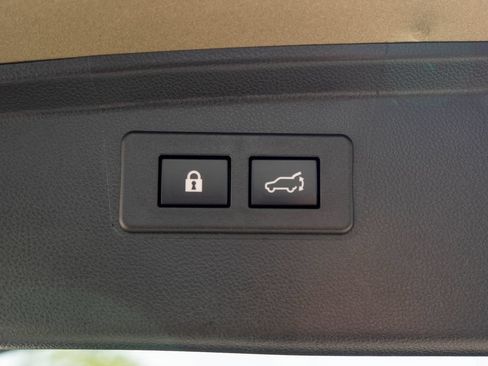 Used 2024 Subaru Outback Limited AWD/4WD image 34