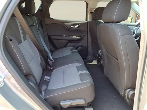 Certified 2025 Chevrolet Blazer LT AWD/4WD image 39