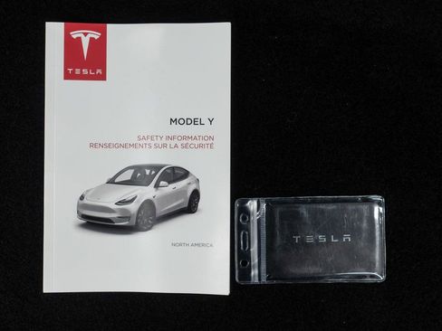 Used 2024 Tesla Model Y Long Range image 42