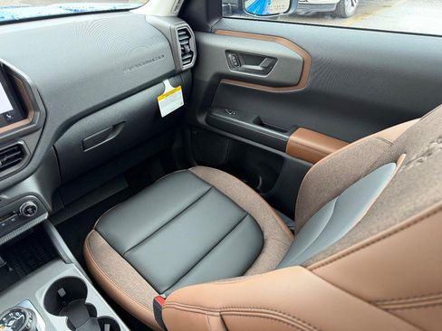 New 2025 Ford Bronco Sport Outer Banks w/ Outer Banks Tech Package+ AWD/4WD image 18