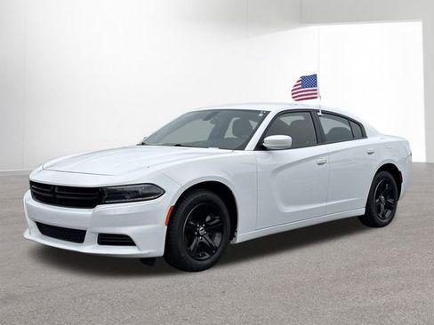 Used 2022 Dodge Charger SXT RWD image 1