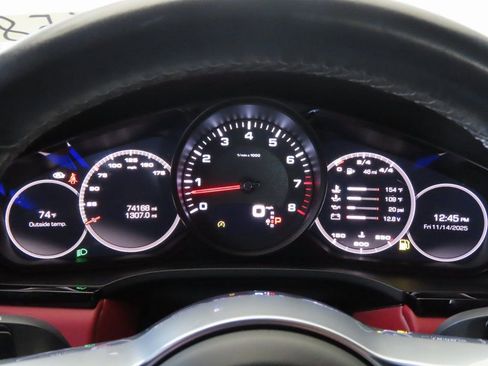 Used 2019 Porsche Cayenne image 20