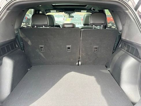Used 2023 Ford Escape ST-Line w/ Tech Pack #1 AWD/4WD image 17
