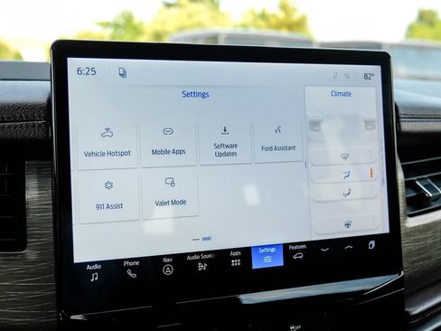 Used 2024 Ford Expedition Max Limited RWD image 40