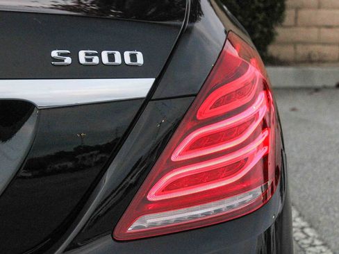 Used 2016 Mercedes-Benz Maybach S 600 image 10