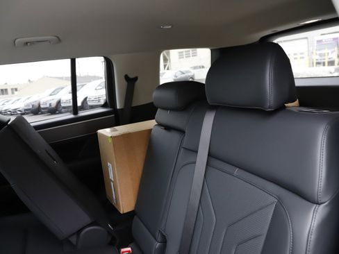 New 2026 Hyundai Santa Fe SEL image 18