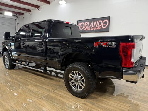 Used 2017 Ford F250 Lariat w/ Lariat Value Package AWD/4WD image 9