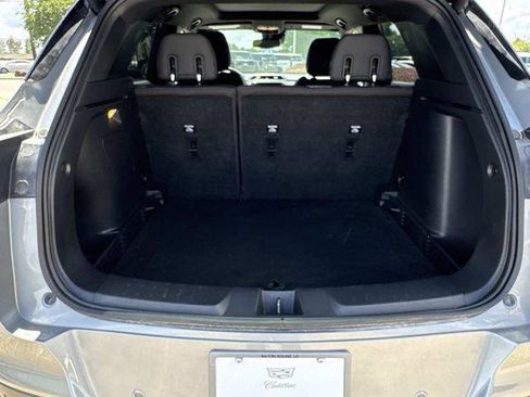 Used 2023 Chevrolet TrailBlazer RS w/ Sun and Liftgate Package FWD image 13