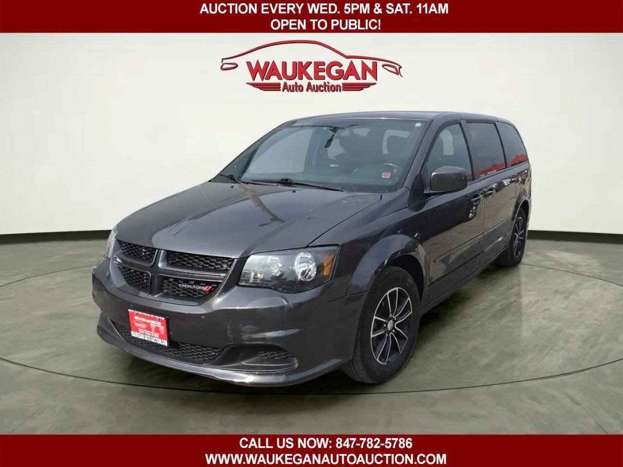 Used 2017 Dodge Grand Caravan SE FWD image 1