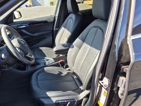 Used 2017 BMW X1 sDrive28i FWD image 16