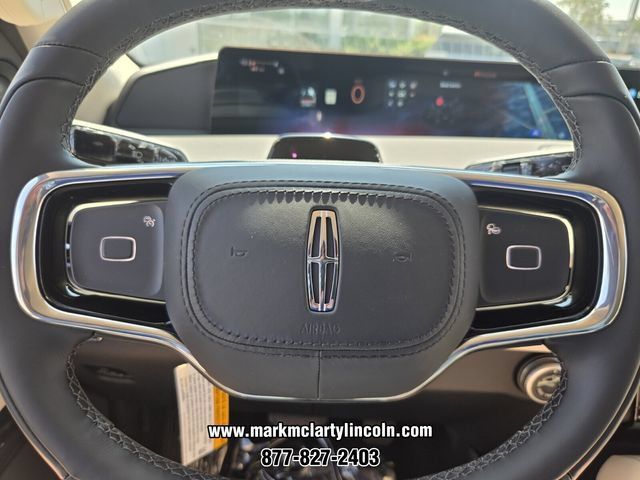 New 2027 Lincoln Navigator Premiere AWD/4WD image 20