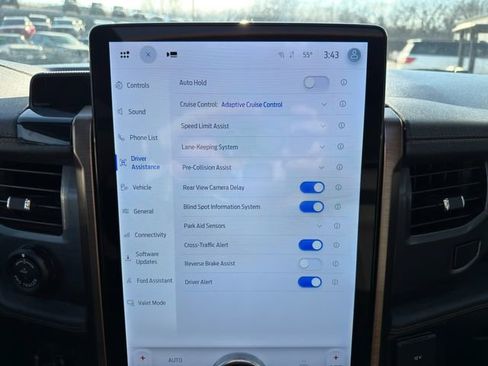 Used 2023 Ford F150 Lightning Lariat w/ Equipment Group 511A High image 39