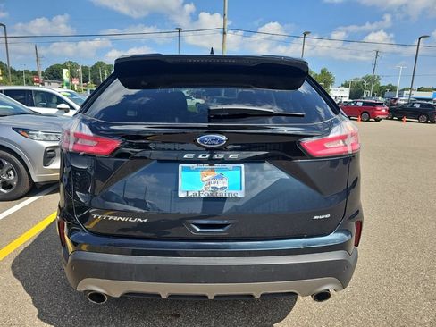 Used 2024 Ford Edge Titanium AWD/4WD image 4