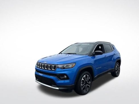 Used 2023 Jeep Compass Limited AWD/4WD image 10