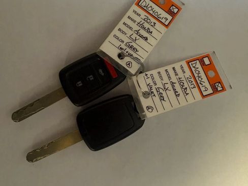 Used 2013 Honda Accord LX image 32