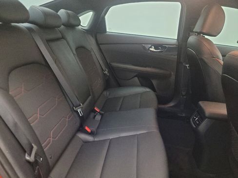 Used 2020 Kia Forte GT image 19