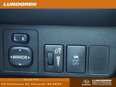 Used 2015 Toyota RAV4 XLE AWD/4WD image 15