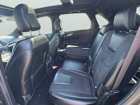 Used 2020 Ford Edge ST w/ Equipment Group 401A AWD/4WD image 33